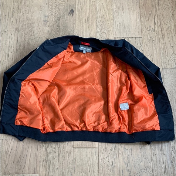 Michael Kors Men's Water Resistant Bomber Jacket Size Medium - Picture 5 of 12